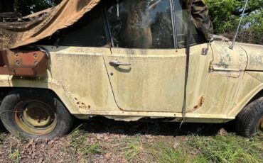Jeep-jeepster-1967-yellow-8