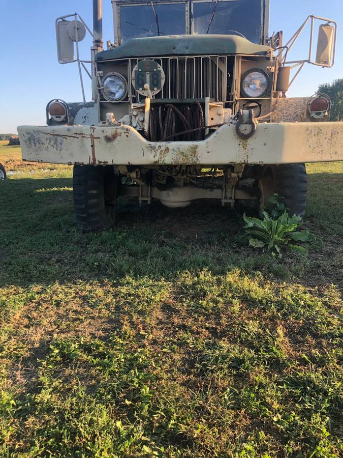 Jeep-kaiser-m44-deuce-and-a-half-diesel-1965-custom-10