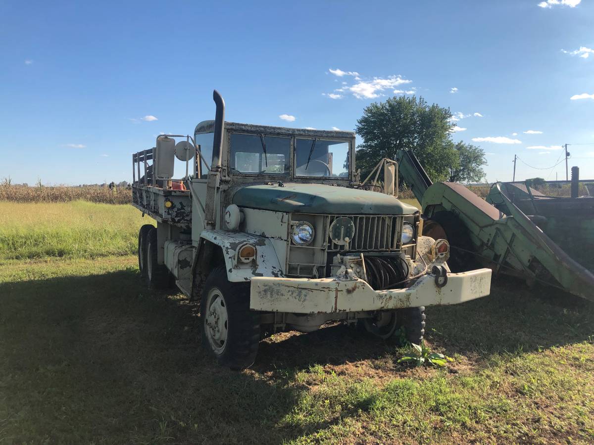 Jeep-kaiser-m44-deuce-and-a-half-diesel-1965-custom-12
