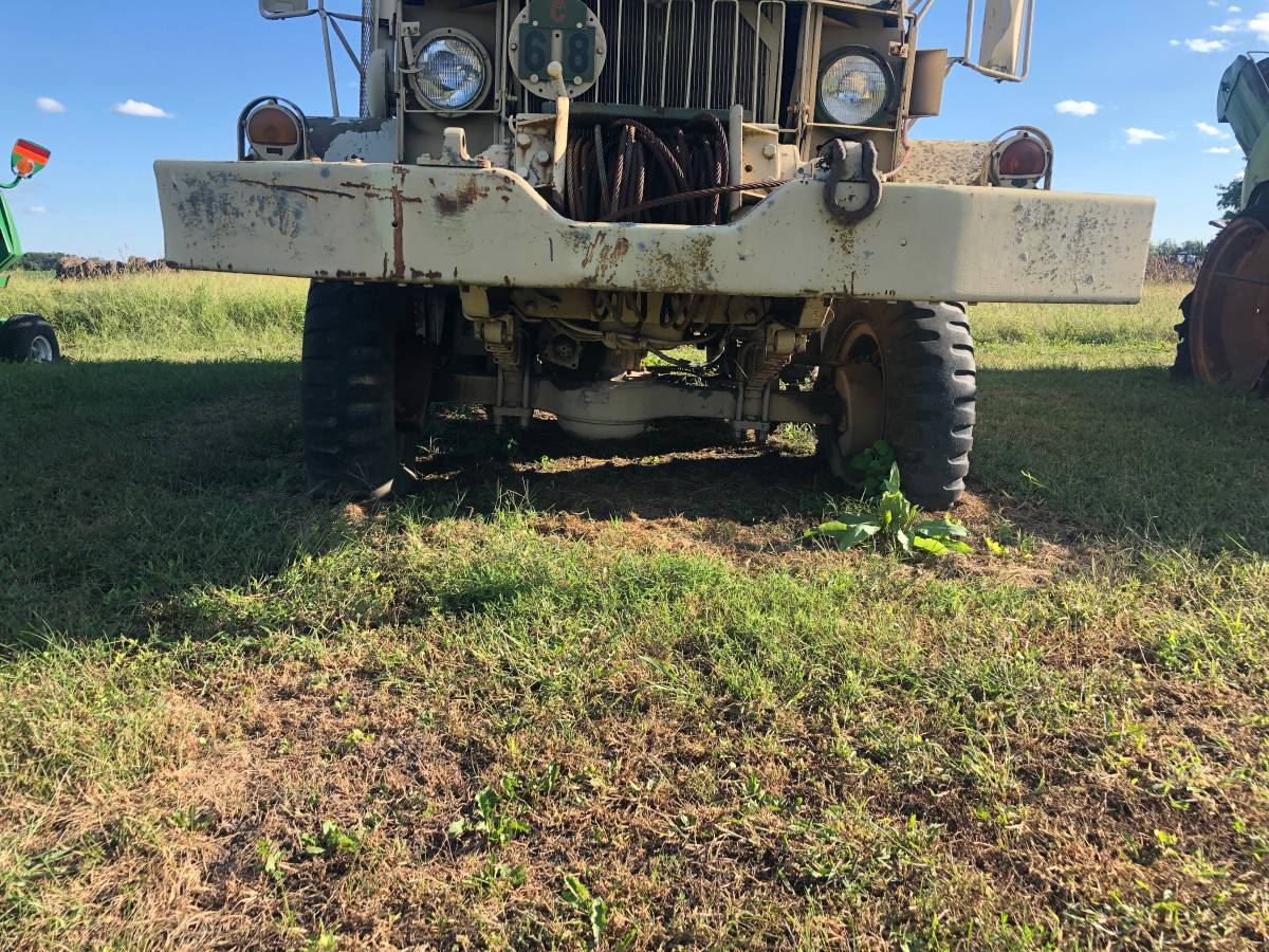 Jeep-kaiser-m44-deuce-and-a-half-diesel-1965-custom-14