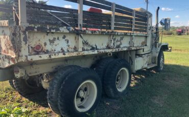 Jeep-kaiser-m44-deuce-and-a-half-diesel-1965-custom-23