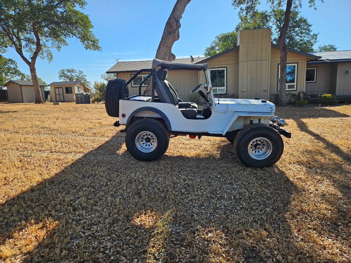 Jeep-mb-1943-white-6