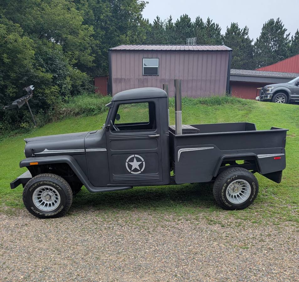 Jeep-pickup-1950-black-1