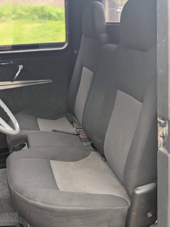 Jeep-pickup-1950-black-10