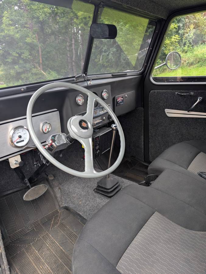 Jeep-pickup-1950-black-5