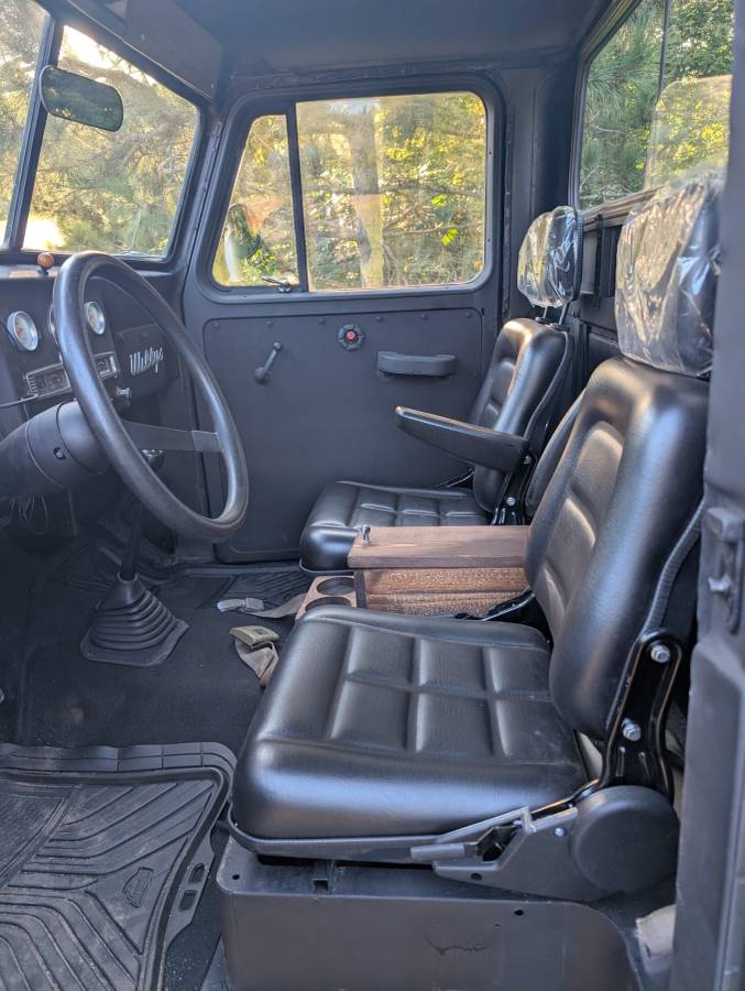 Jeep-pickup-1952-black-5