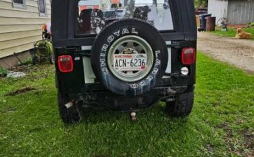Jeep-renegade-1985-black-4