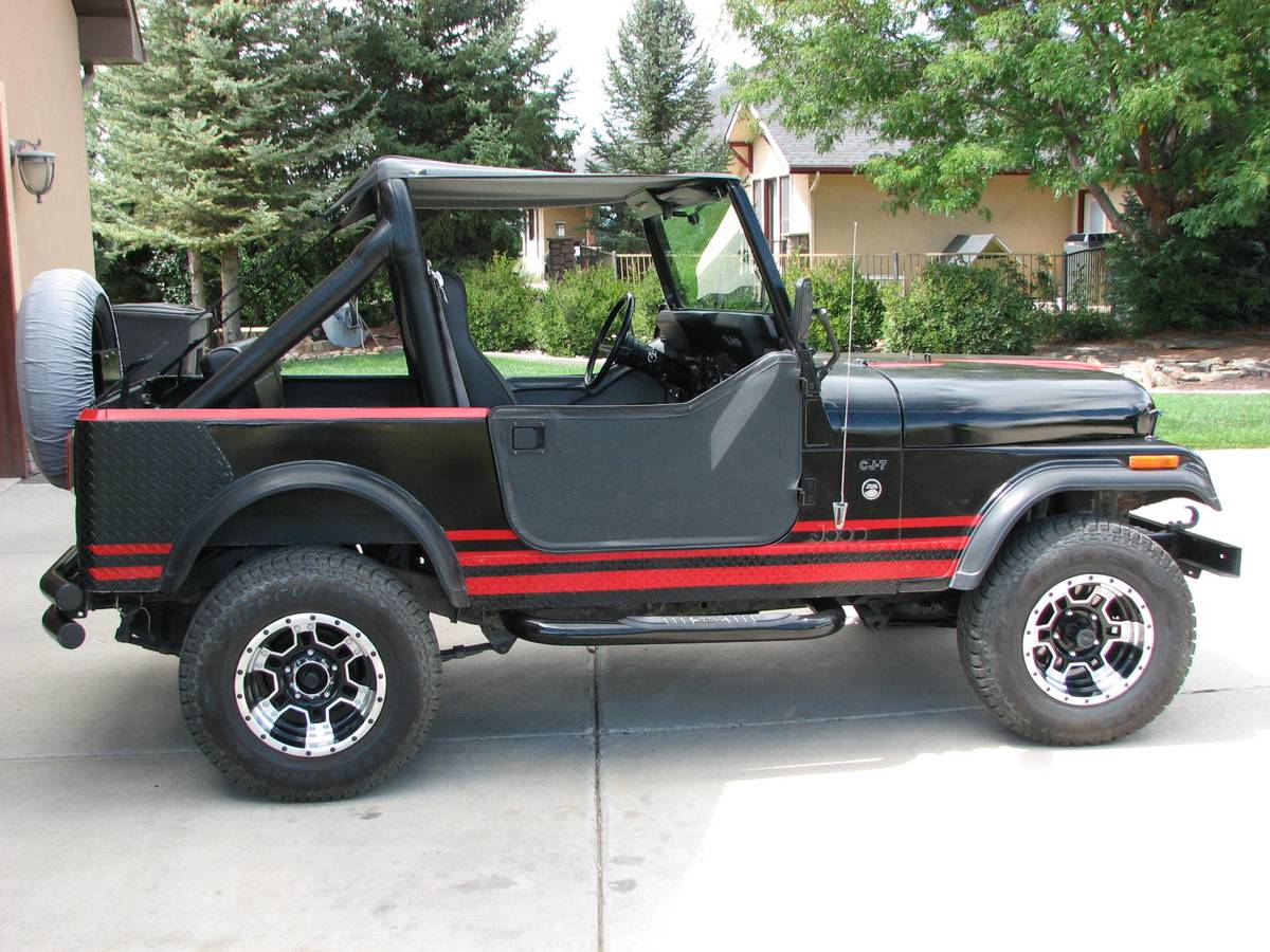 Jeep-renegade-sport-1984-black-5