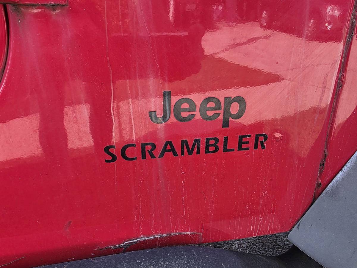 Jeep-scrambler-1985-red-3