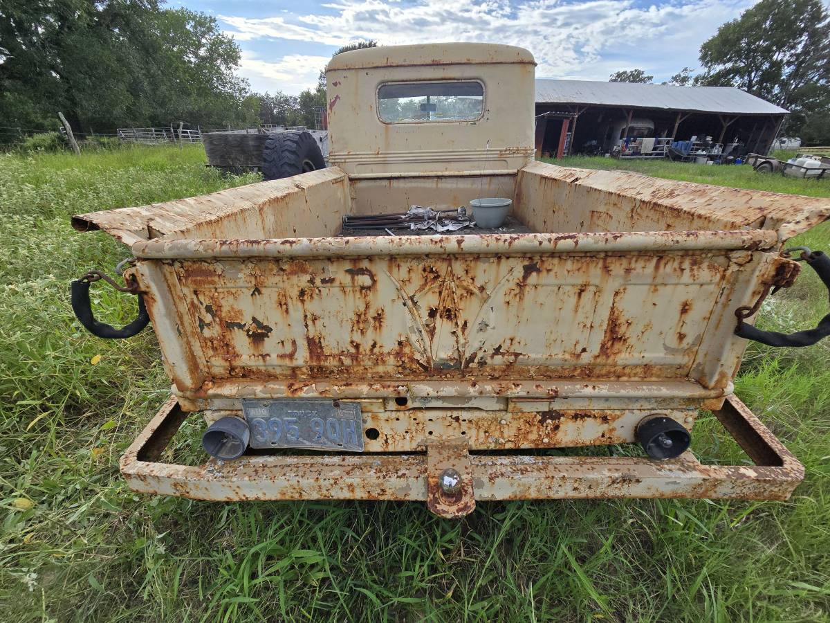 Jeep-truck-1952-16