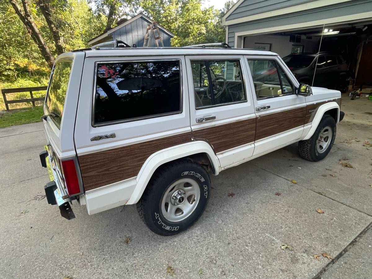 Jeep-wagoneer-1990-white-2