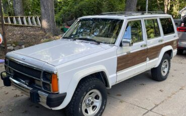 Jeep-wagoneer-1990-white