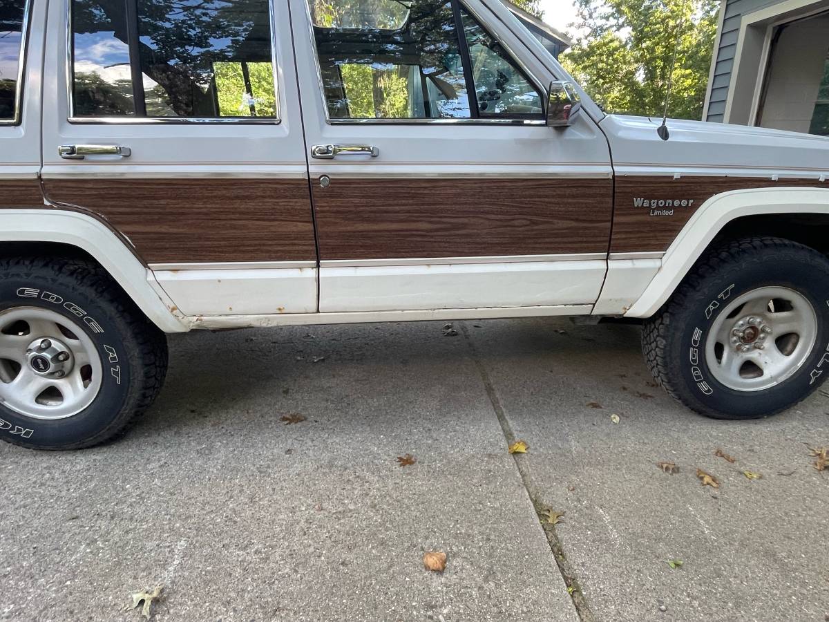 Jeep-wagoneer-1990-white-7