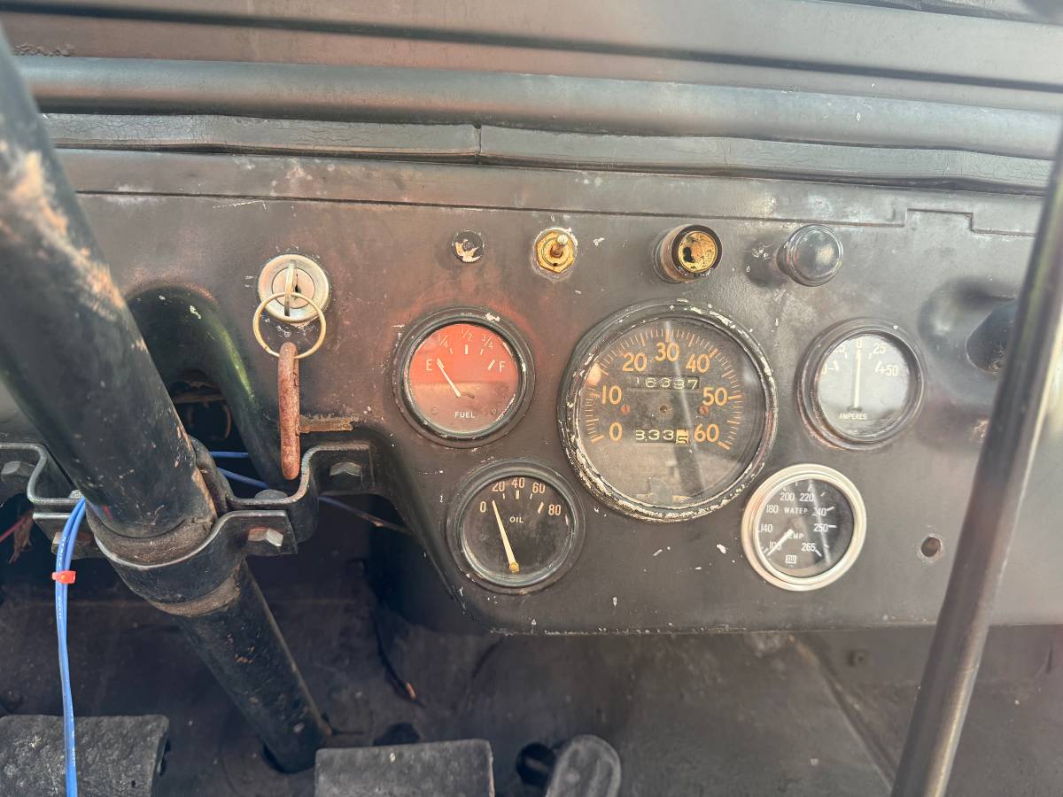 Jeep-willys-cj-3a-1952-black-11