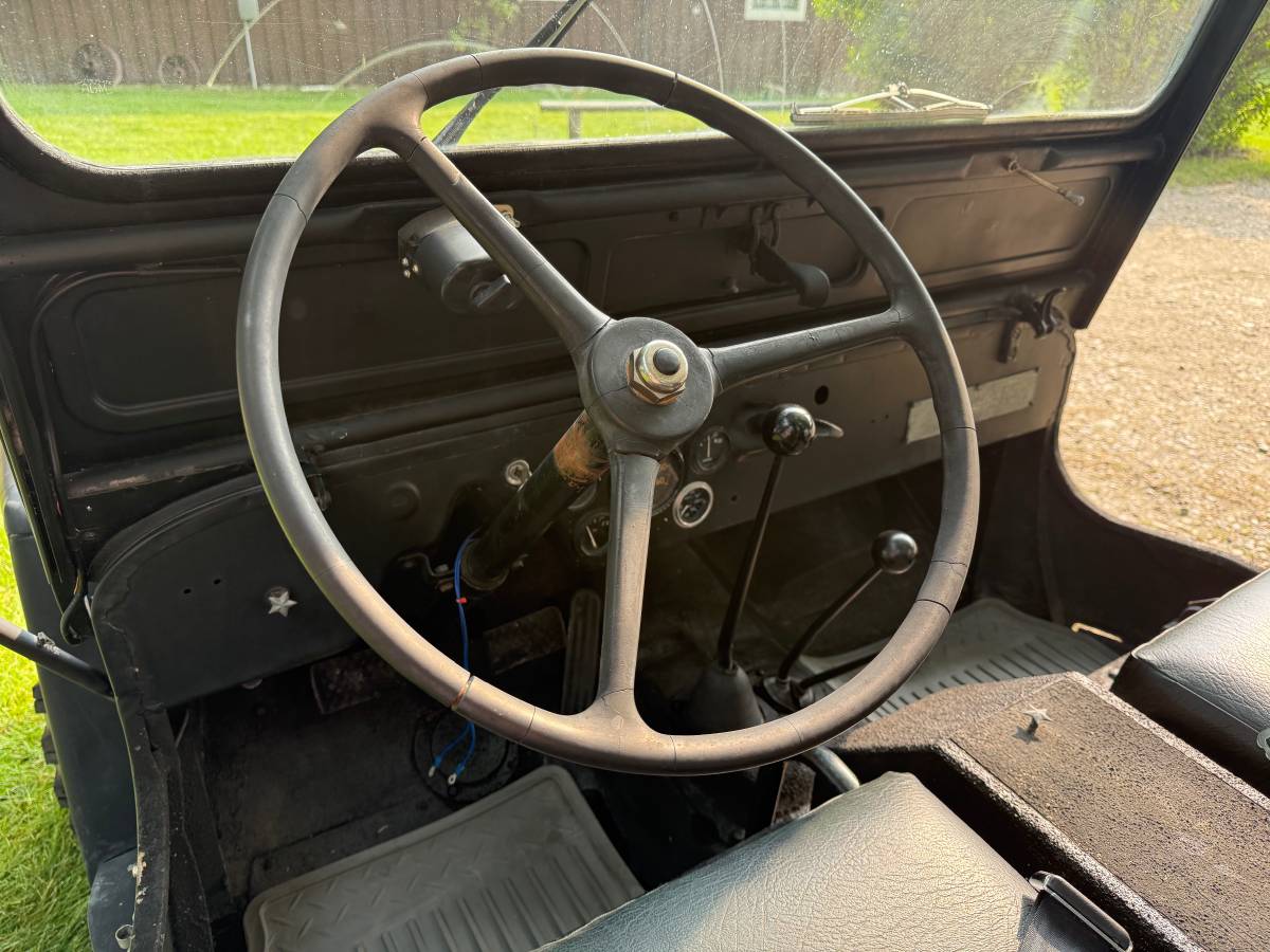 Jeep-willys-cj-3a-1952-black-7