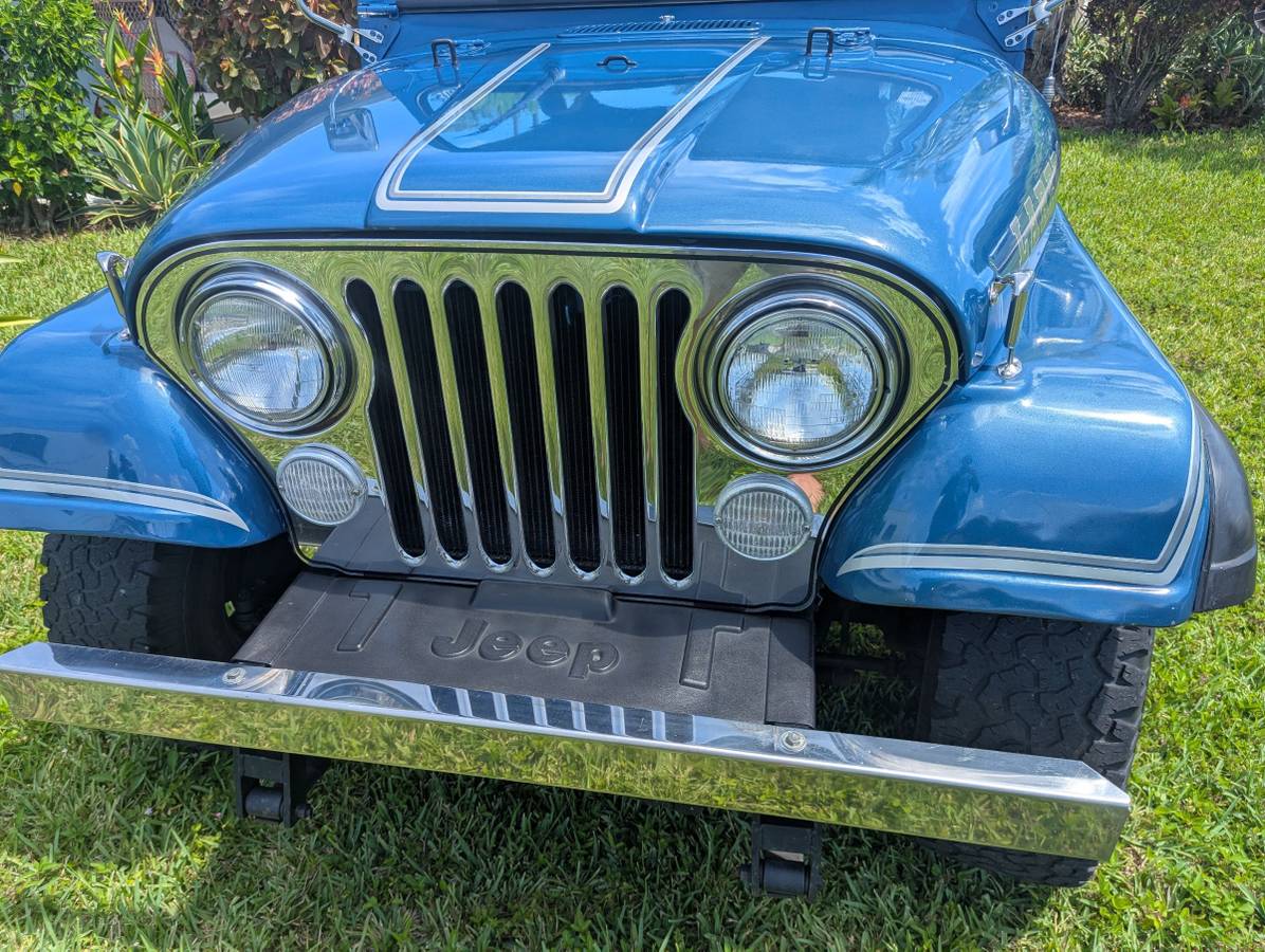 Jeep-wrangler-1983-blue-3