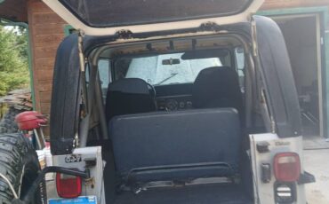 Jeep-wrangler-1983-silver-9