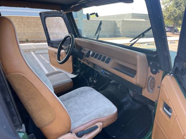 Jeep-wrangler-1988-15