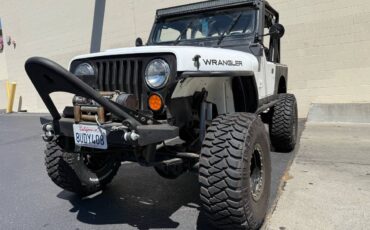 Jeep-wrangler-1990-white-1