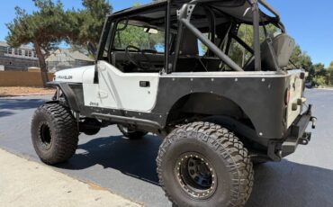Jeep-wrangler-1990-white-3