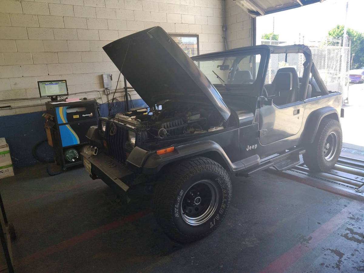 Jeep-wrangler-1991-black