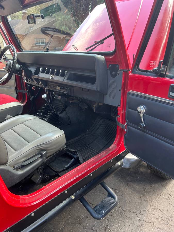 Jeep-wrangler-1991-red-2