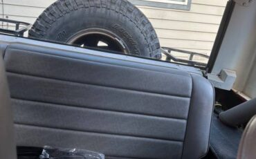 Jeep-wrangler-1991-red-4