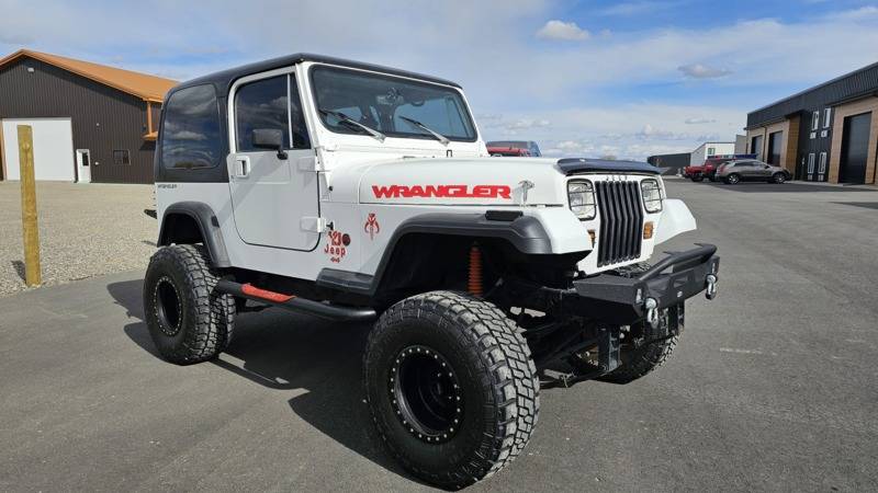 Jeep-wrangler-1991-white-6