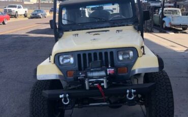 Jeep-wrangler-1992-yellow-4
