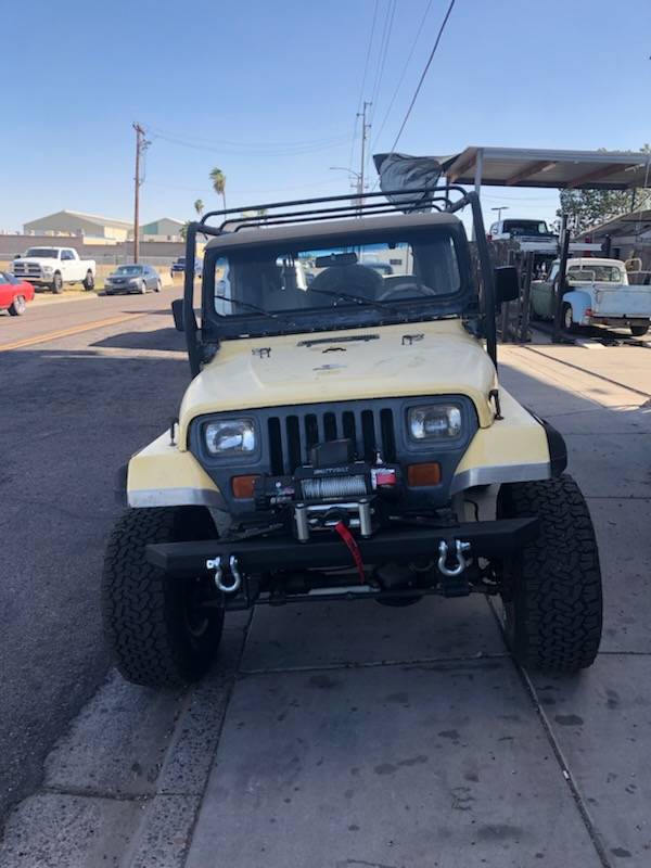 Jeep-wrangler-1992-yellow-4