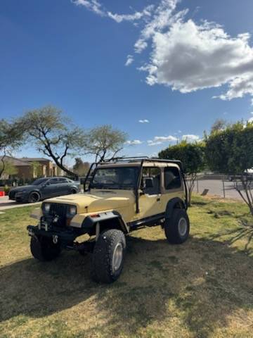Jeep-wrangler-1992-yellow-5