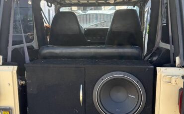 Jeep-wrangler-1993-10