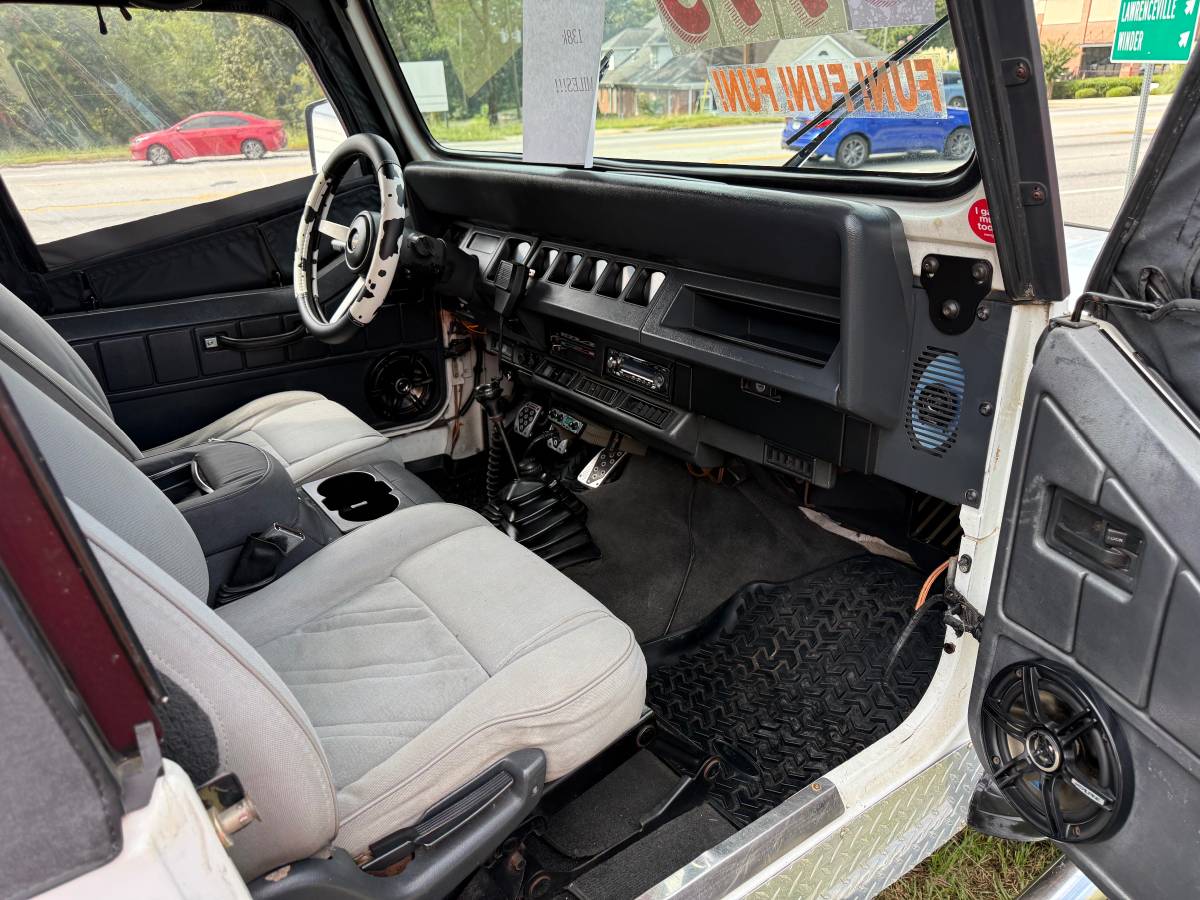 Jeep-wrangler-1993-white-15