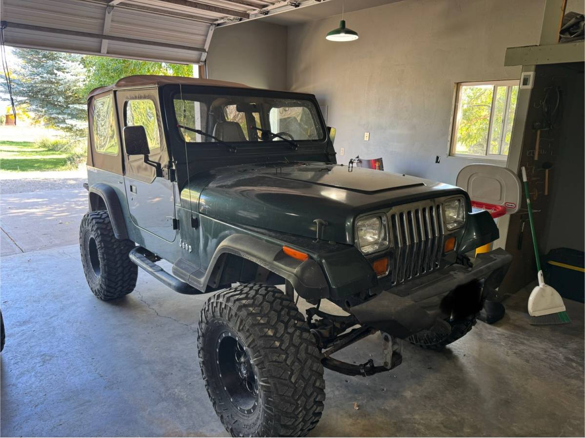 Jeep-wrangler-1994-green