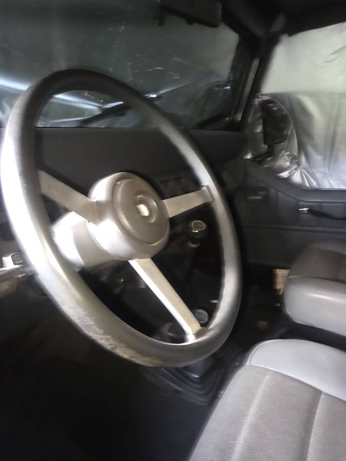 Jeep-wrangler-1995-black-4