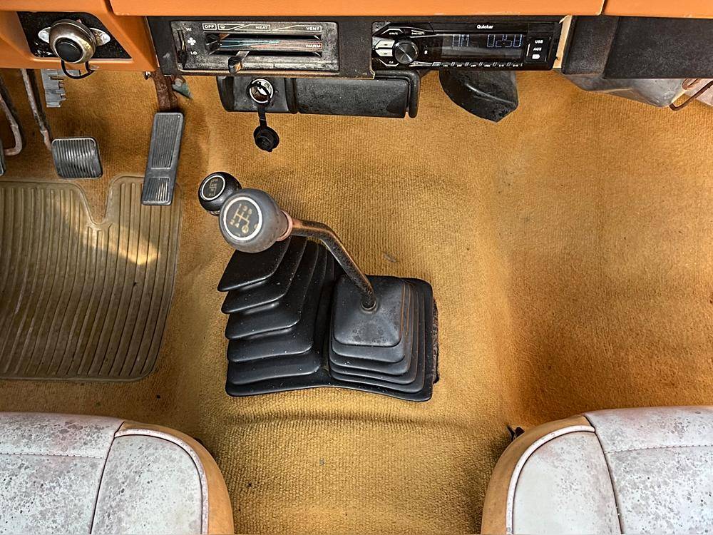 Jeep-wrangler-1995-custom-18