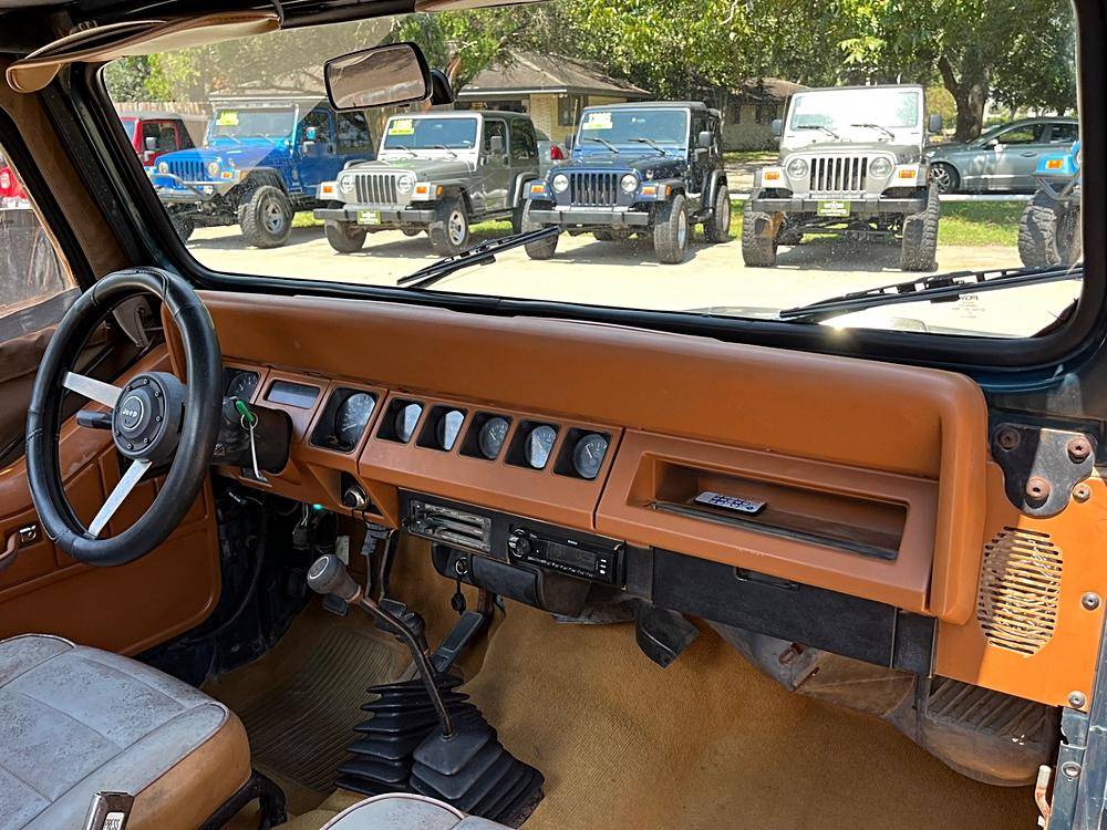 Jeep-wrangler-1995-custom-20