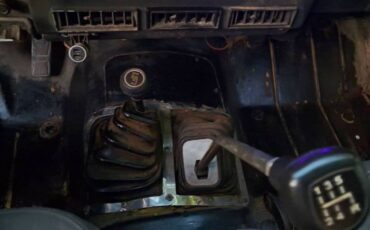 Jeep-wrangler-4x4-1988-silver-9