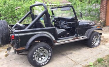 Jeep-wrangler-cj-7-1985-black-4