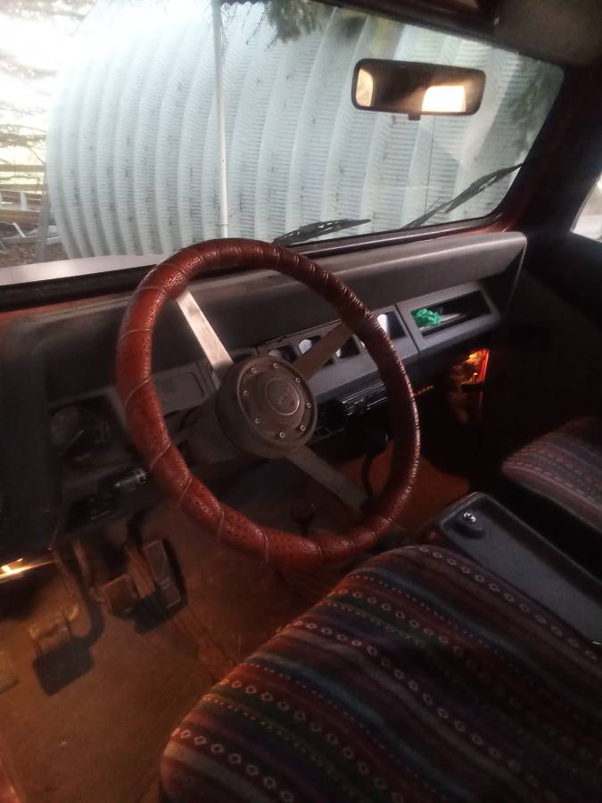 Jeep-wrangler-diesel-1990-red-1