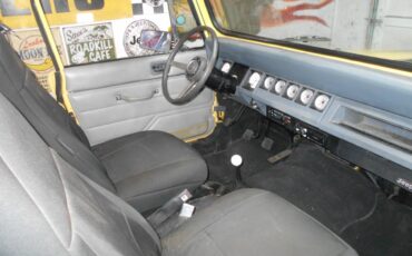 Jeep-wrangler-islander-1989-yellow-3