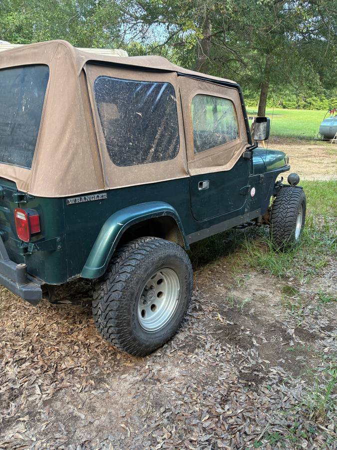 Jeep-wrangler-open-body-sahara-1988-green-2