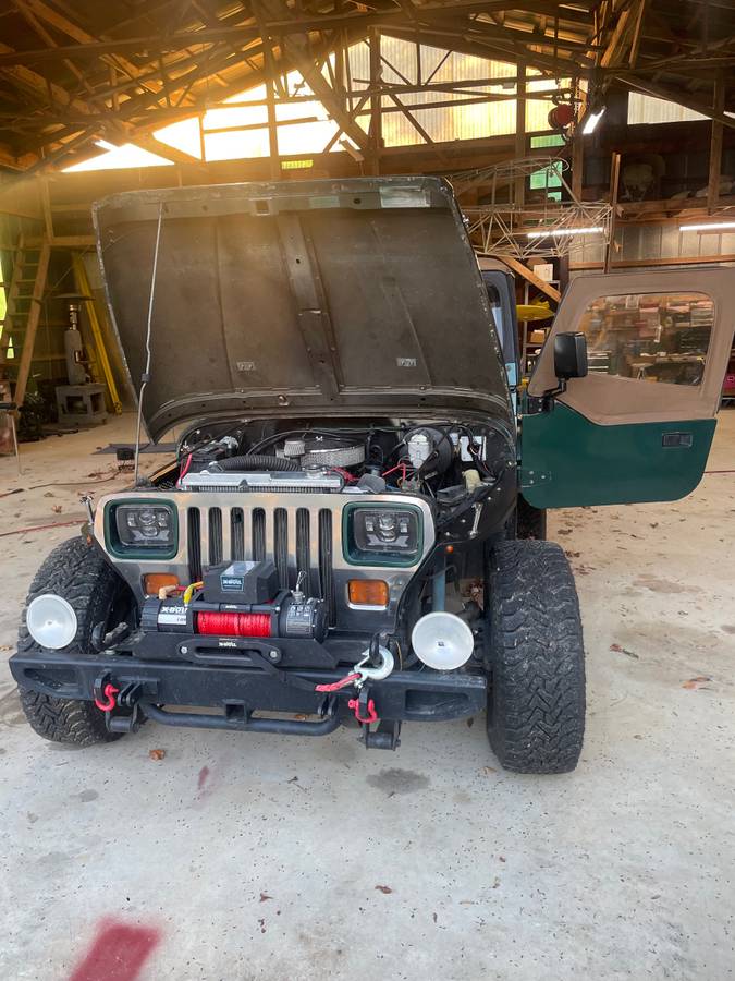 Jeep-wrangler-open-body-sahara-1988-green-3