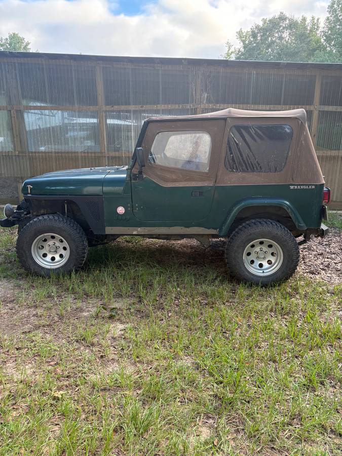 Jeep-wrangler-open-body-sahara-1988-green