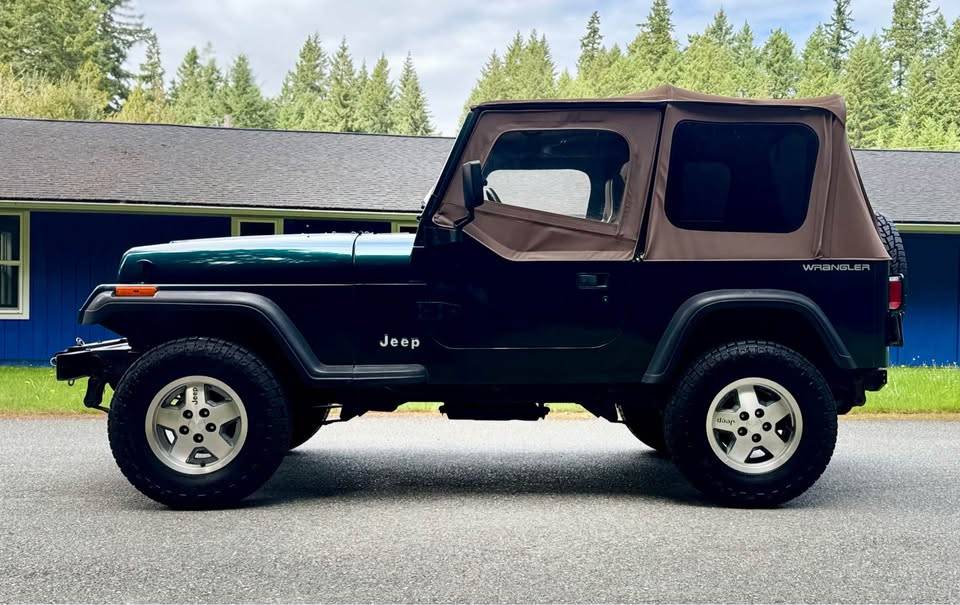 Jeep-wrangler-rio-1995-green-5