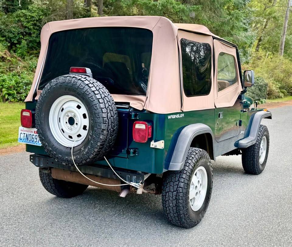 Jeep-wrangler-rio-1995-green-6