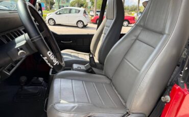 Jeep-wrangler-s-1995-red-3