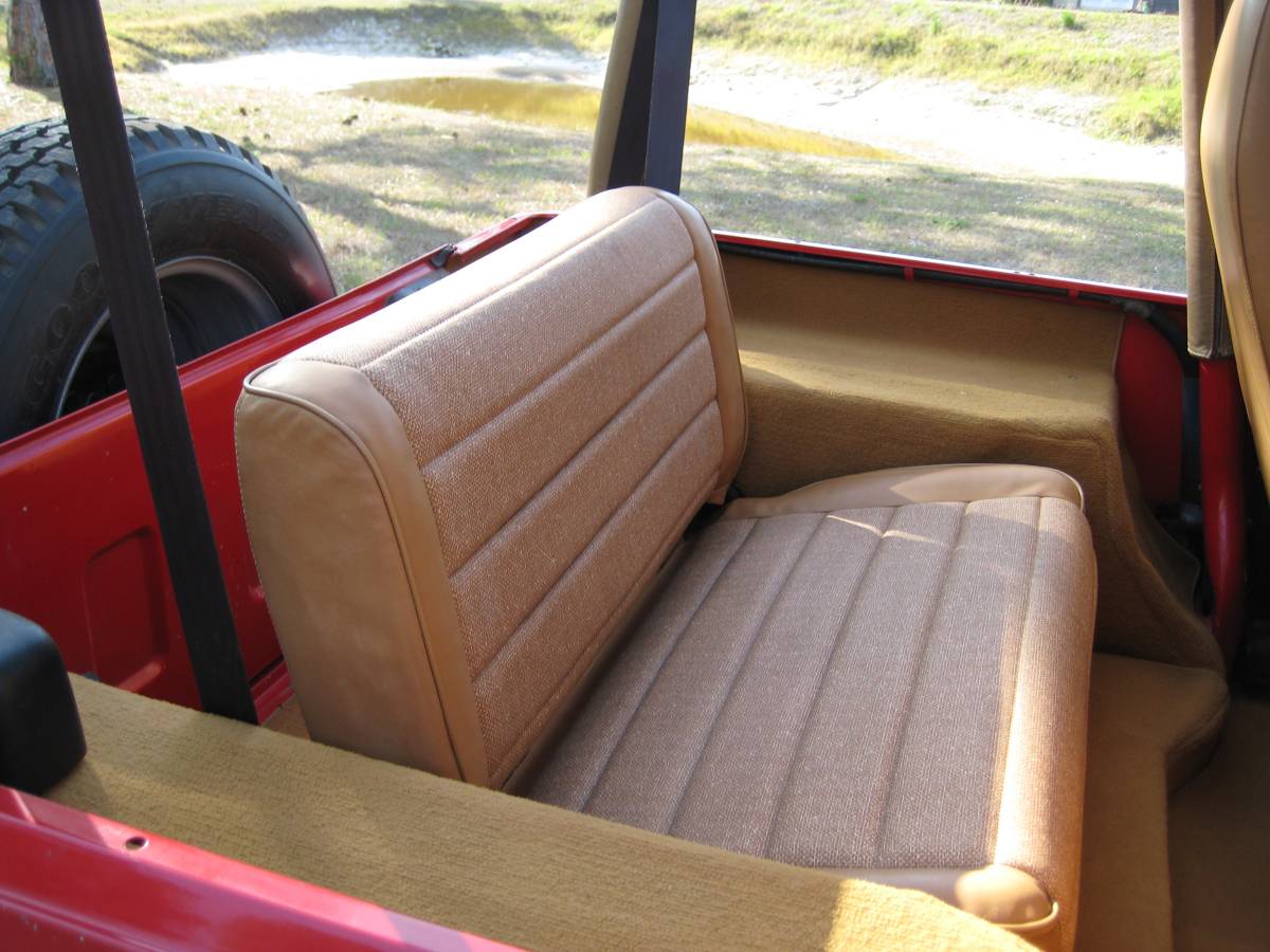 Jeep-wrangler-s-1995-red-8