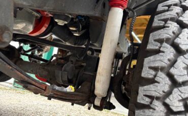 Jeep-wrangler-sahara-4x4-1995-custom-11