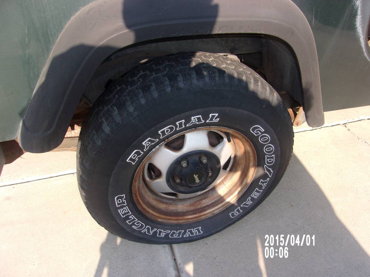 Jeep-wrangler-se-1994-green-12